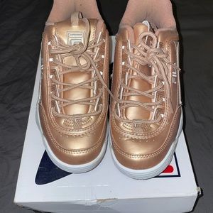 FILA disruptor 2 premium metallic sneakers | US Size 8.5